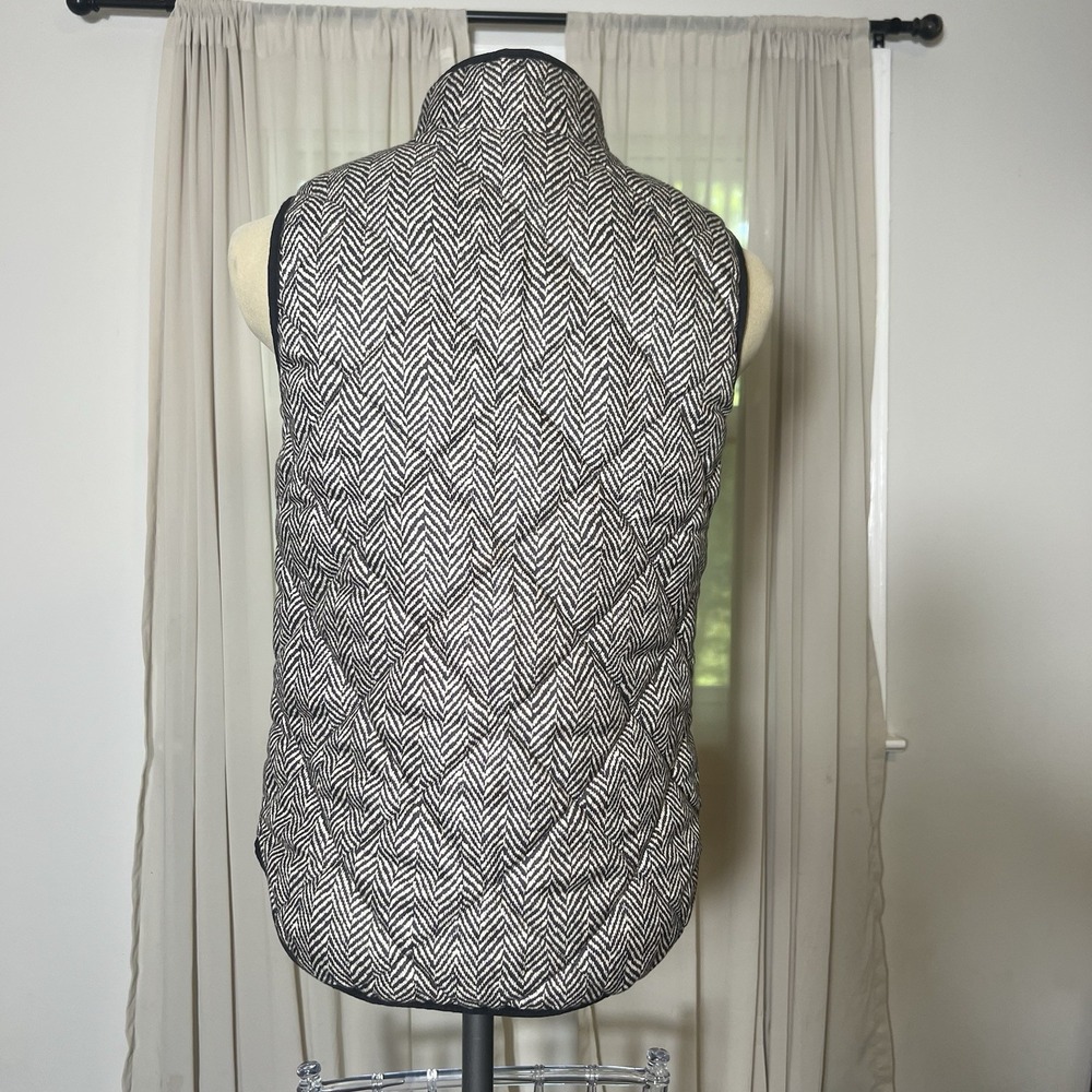 J.Crew Women's Herringbone Quilted Puffer Vest Zip XS Classic FA17 - Picture 2 of 10